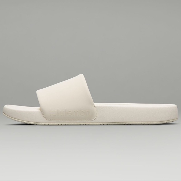 Lululemon Men’s RestFeel Slides in Light Ivory Size 10 - Picture 3 of 12